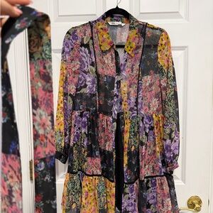 Zara Multicolor Floral Long Sleeve Dress